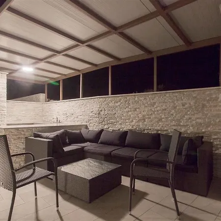 Of Murter, One Bedroom 公寓