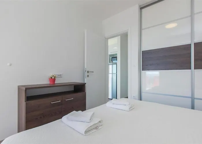 Appartement Of Murter, One Bedroom *