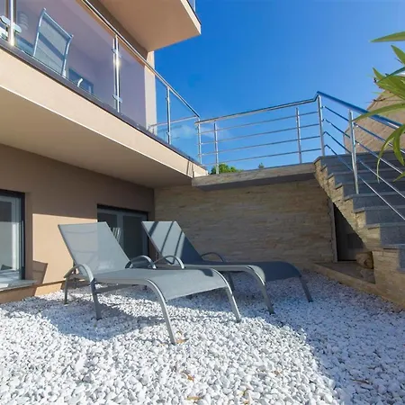 Of Murter, One Bedroom Apartman *